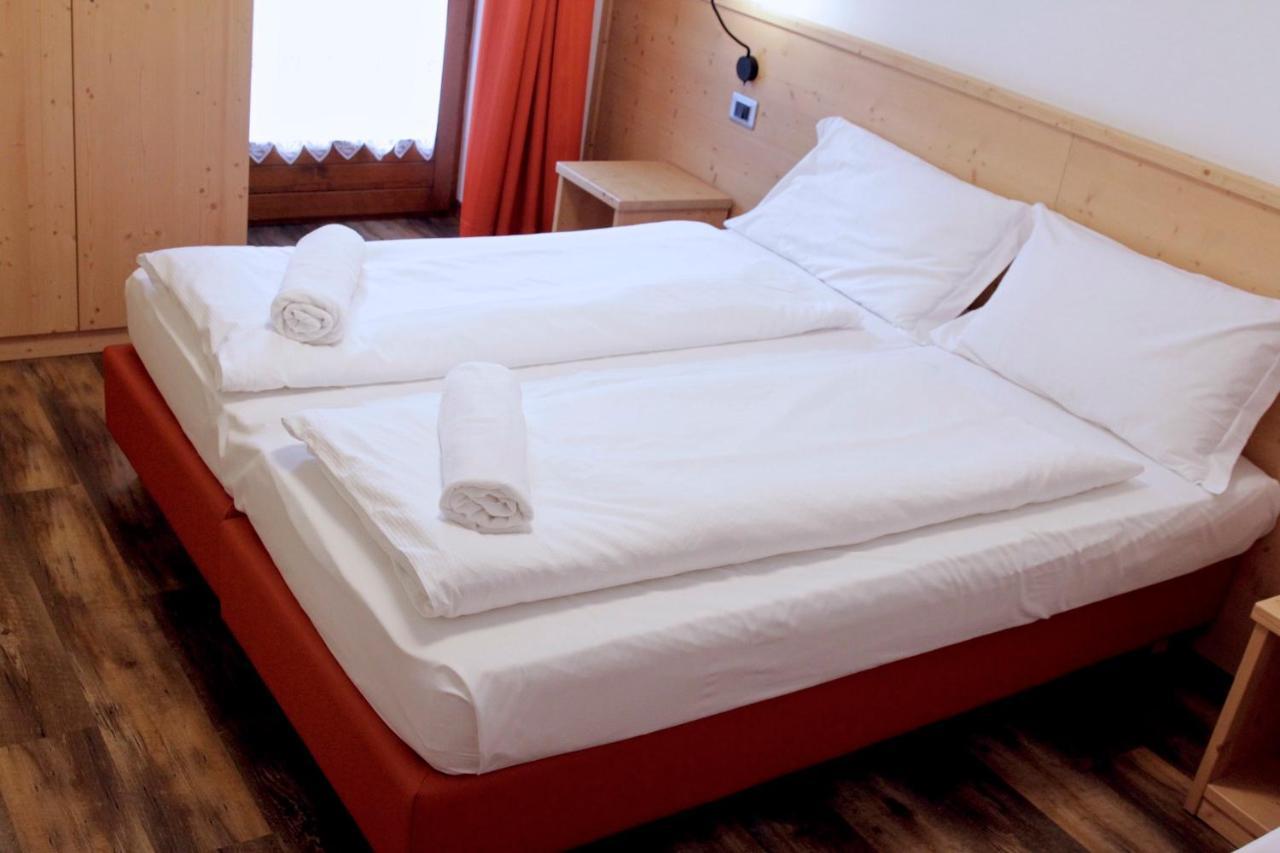 Ski Lodge Pampeago Tesero Bagian luar foto