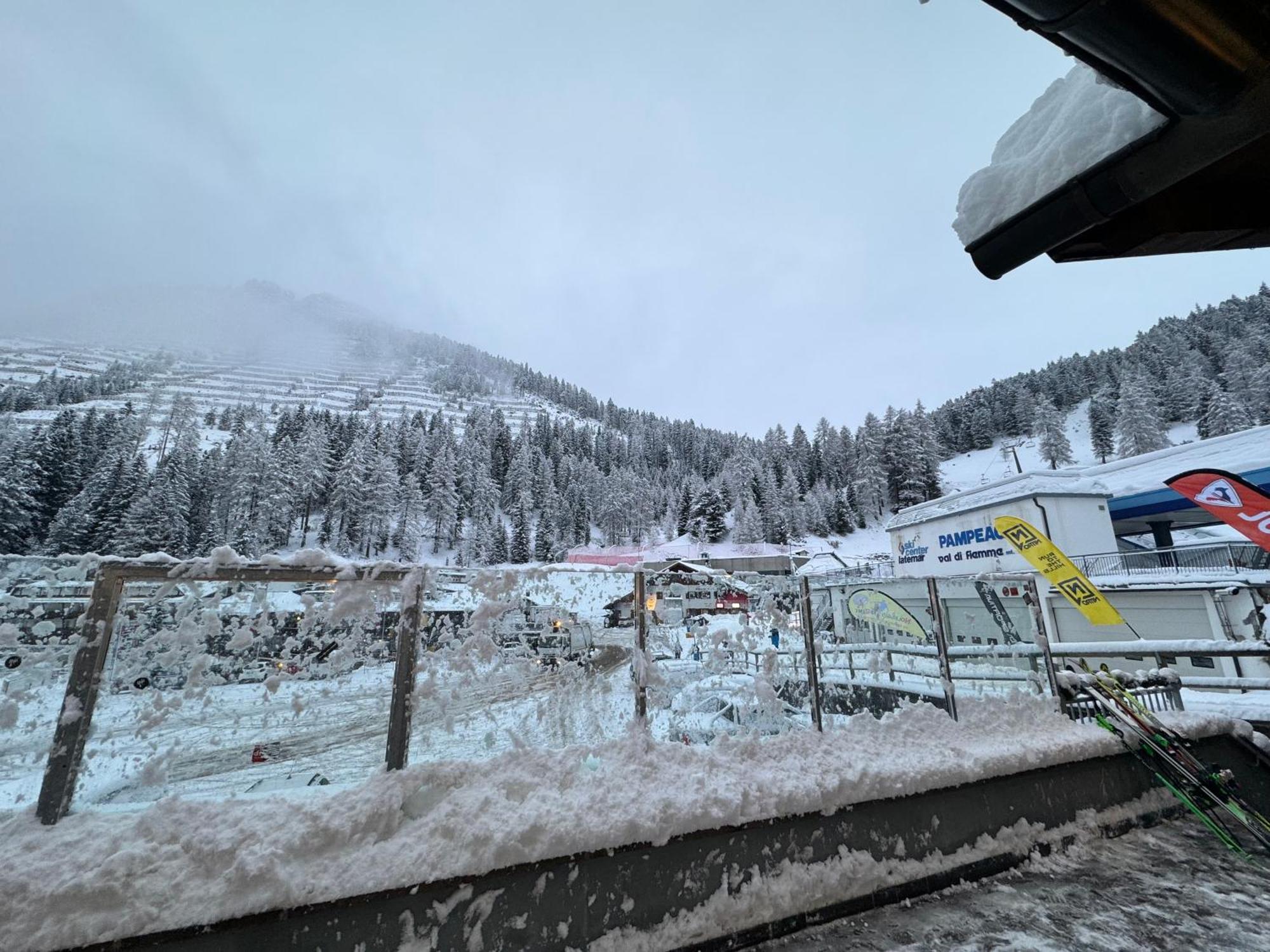 Ski Lodge Pampeago Tesero Bagian luar foto