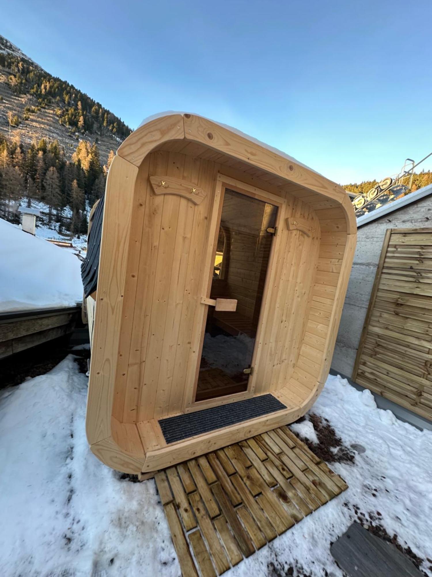 Ski Lodge Pampeago Tesero Bagian luar foto